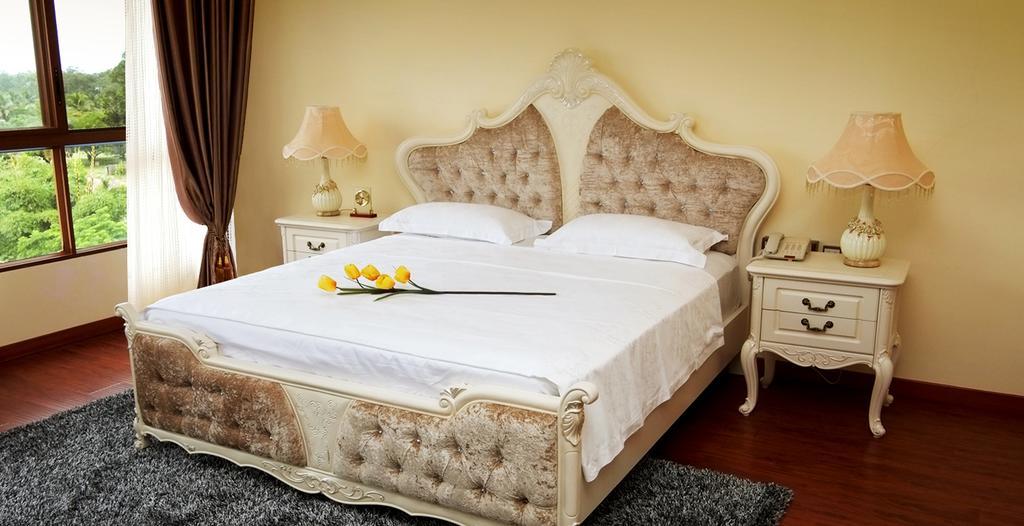 Victoria Beach Hotel Toamasina Room photo