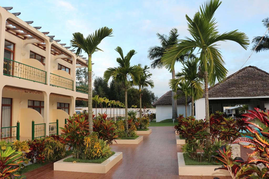 Victoria Beach Hotel Toamasina Room photo