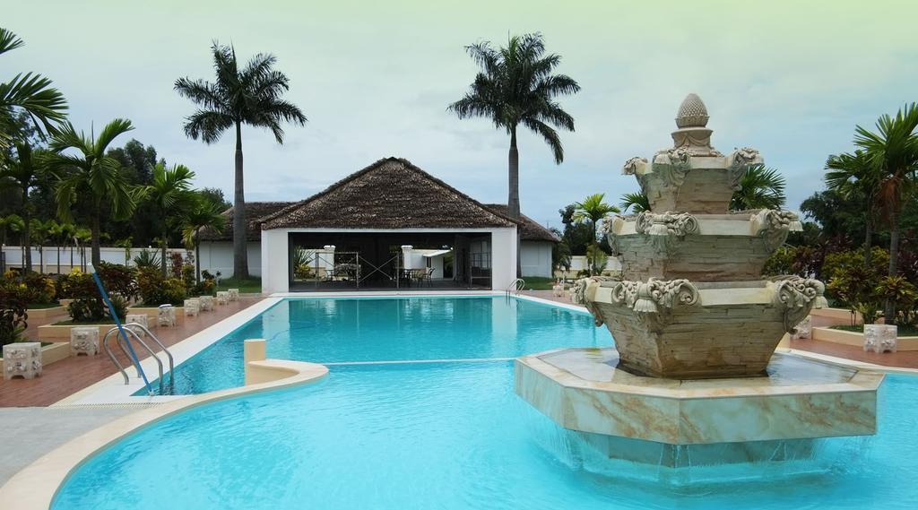 Victoria Beach Hotel Toamasina Room photo