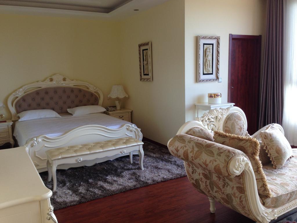 Victoria Beach Hotel Toamasina Room photo