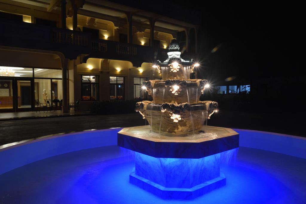Victoria Beach Hotel Toamasina Exterior photo